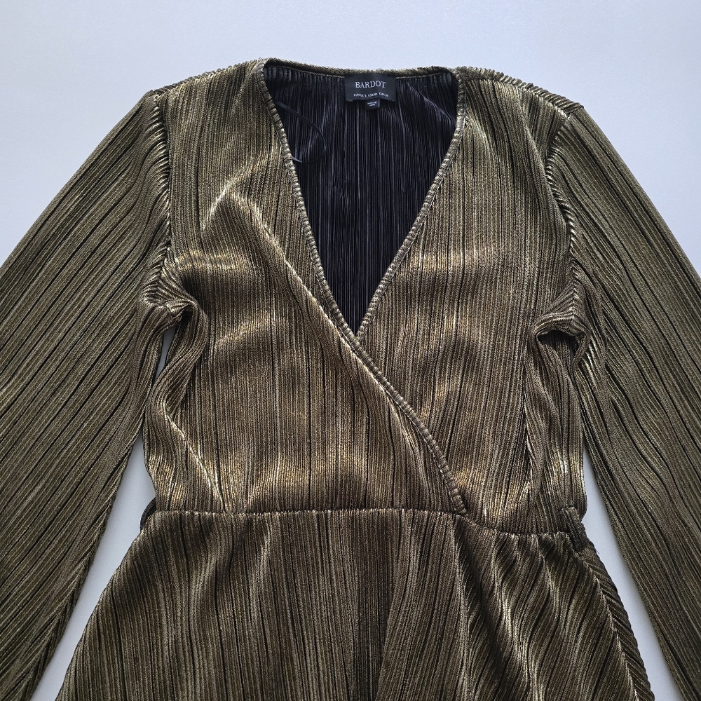 Bardot Belissa Pleat Dress Long sleeves V-neckline Size 8 - Picture 4 of 13